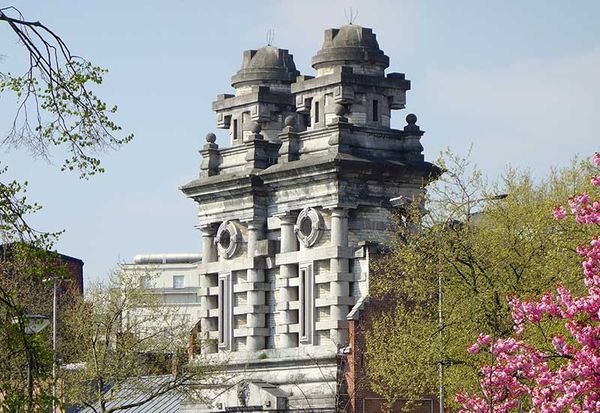 Hydrauliczny akumulator - stacja energetyczna w Antwerpii
