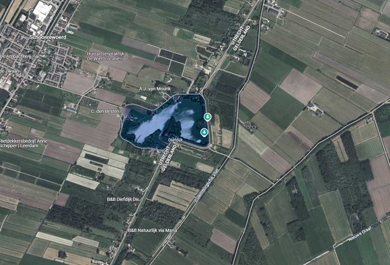 kratery po przerwanych wałach powodziowych z zeszłych wieków