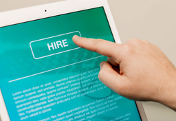 Jeńcy palca po ekranie