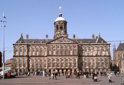 Przewodnik po Amsterdamie - Plac Dam