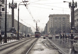 Emigrant pierwszy raz w Warszawie