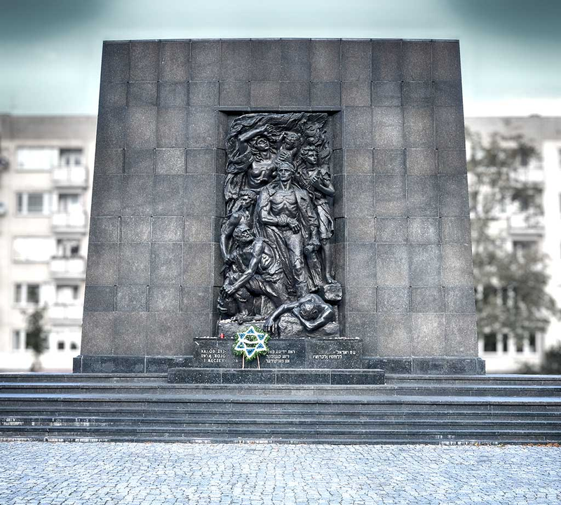 pomnik ofiar getta warszawskiego