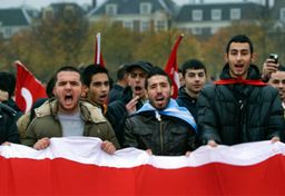 Czy Polacy stają się Turkami i Marokańczykami?