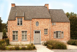 Każdy Belg rodzi się z cegłą w brzuchu