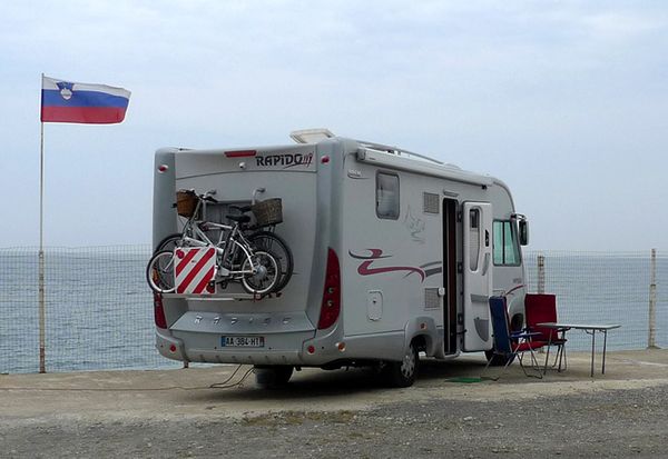 Holenderska specjalność - urlop z przyczepą kempingową