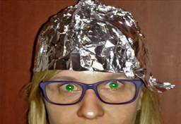 Jak prowadzić rozmowę z zarażonym spiskiem?